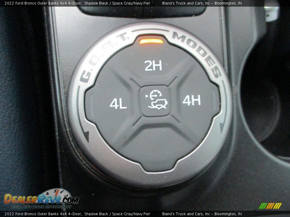 Controls of 2022 Ford Bronco Outer Banks 4x4 4-Door Photo #21