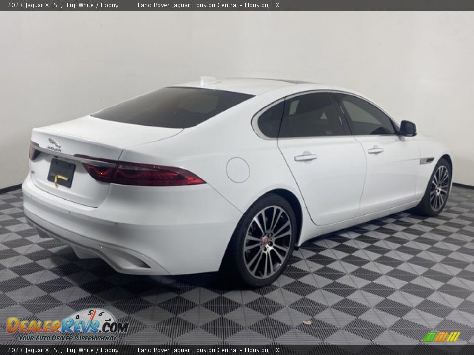 2023 Jaguar XF SE Fuji White / Ebony Photo #2