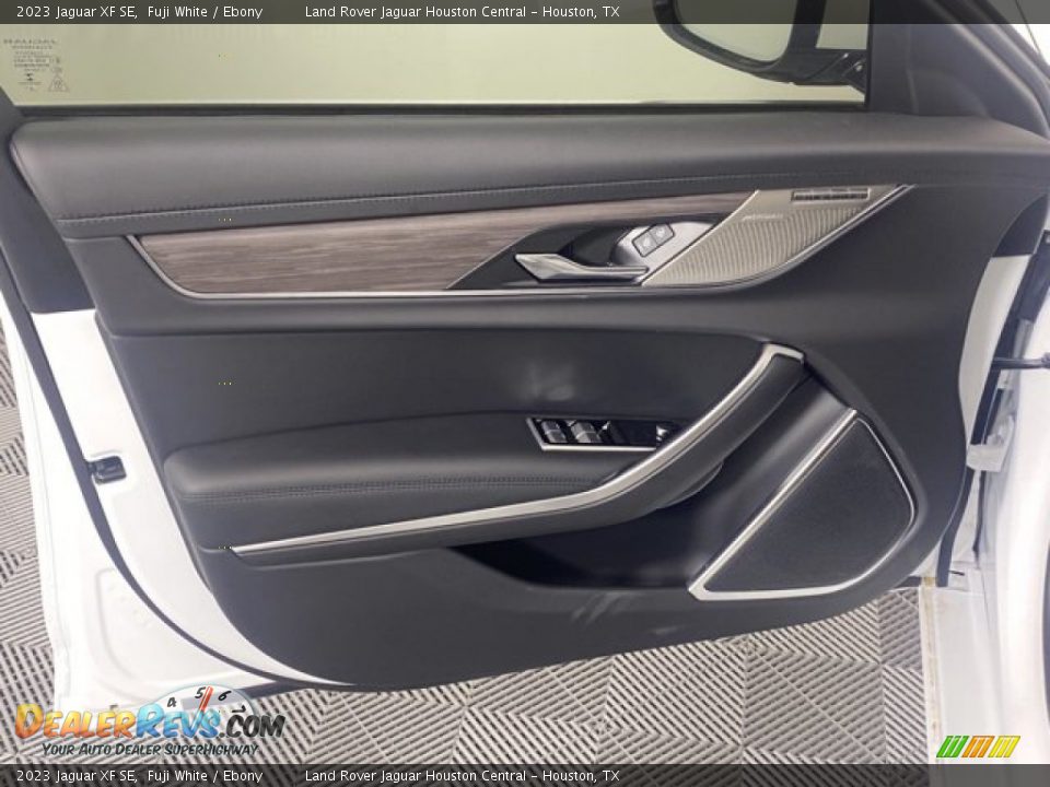 Door Panel of 2023 Jaguar XF SE Photo #13