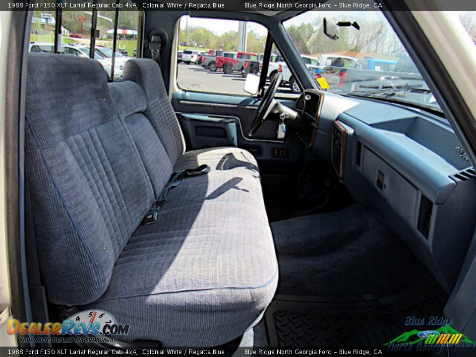 Front Seat of 1988 Ford F150 XLT Lariat Regular Cab 4x4 Photo #11
