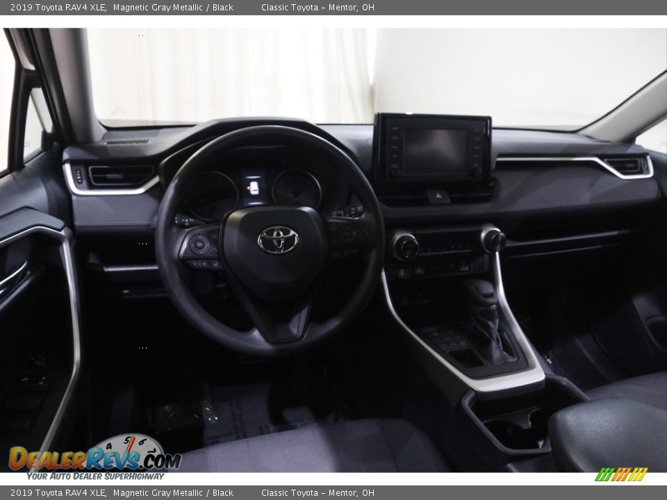 2019 Toyota RAV4 XLE Magnetic Gray Metallic / Black Photo #6