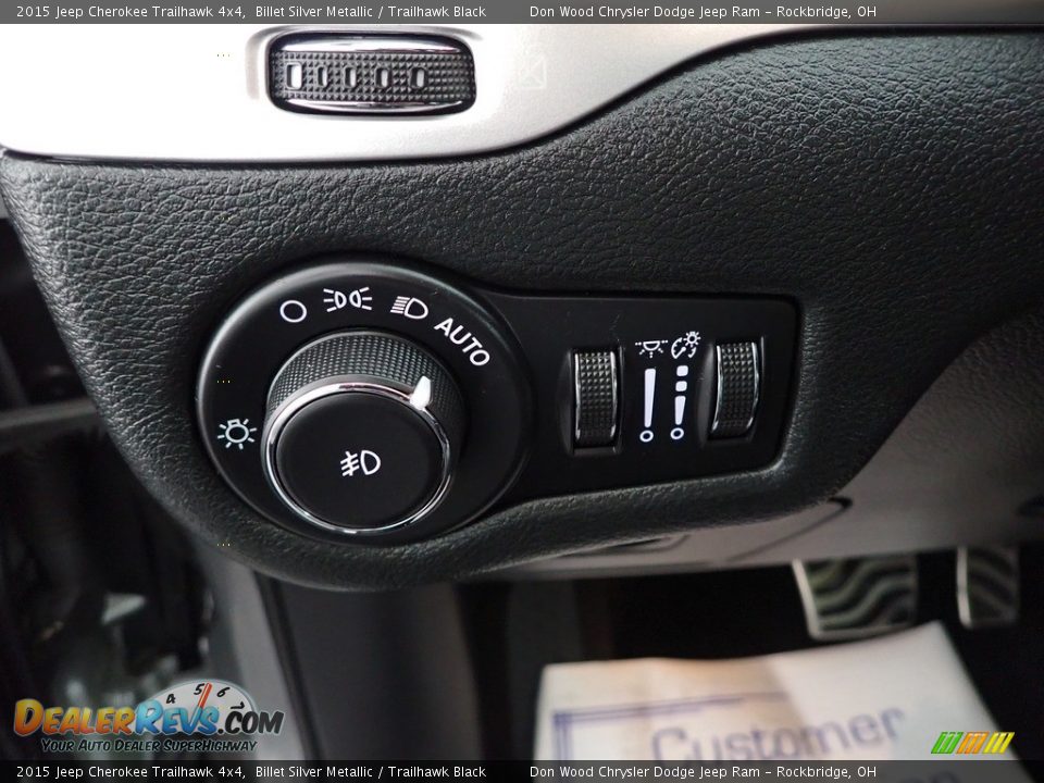 2015 Jeep Cherokee Trailhawk 4x4 Billet Silver Metallic / Trailhawk Black Photo #16