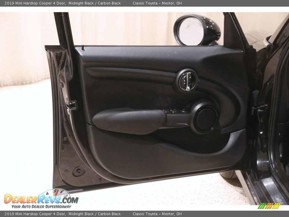 2019 Mini Hardtop Cooper 4 Door Midnight Black / Carbon Black Photo #4