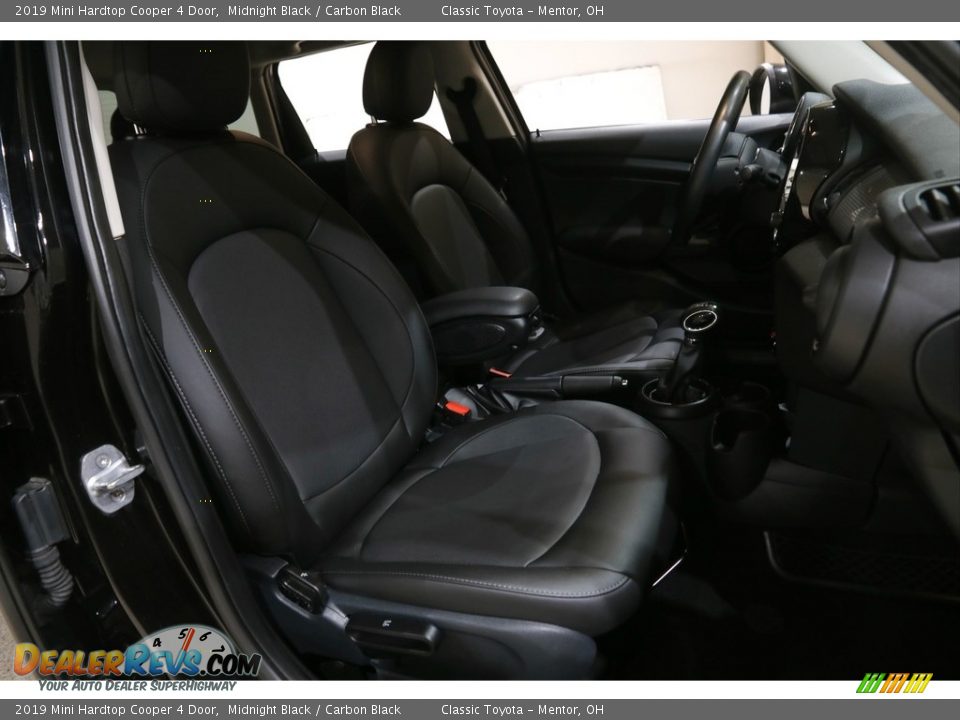 2019 Mini Hardtop Cooper 4 Door Midnight Black / Carbon Black Photo #15