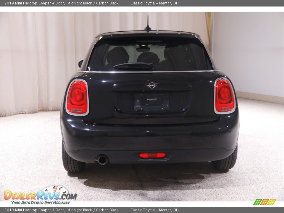 2019 Mini Hardtop Cooper 4 Door Midnight Black / Carbon Black Photo #18
