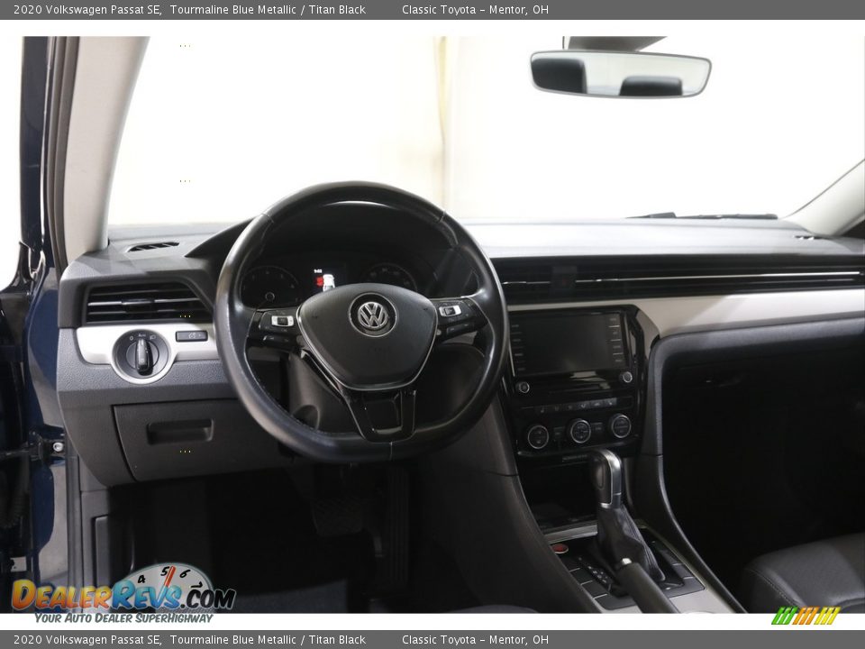 2020 Volkswagen Passat SE Tourmaline Blue Metallic / Titan Black Photo #6