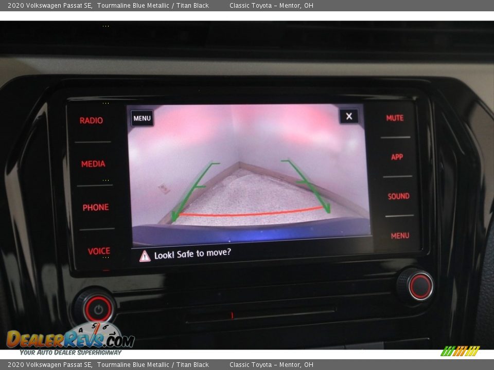 2020 Volkswagen Passat SE Tourmaline Blue Metallic / Titan Black Photo #11