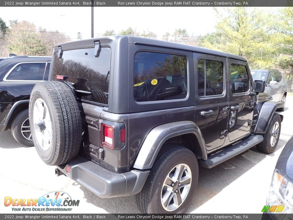 2022 Jeep Wrangler Unlimited Sahara 4x4 Black / Black Photo #3