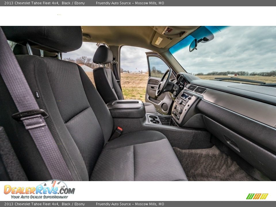 Dashboard of 2013 Chevrolet Tahoe Fleet 4x4 Photo #24