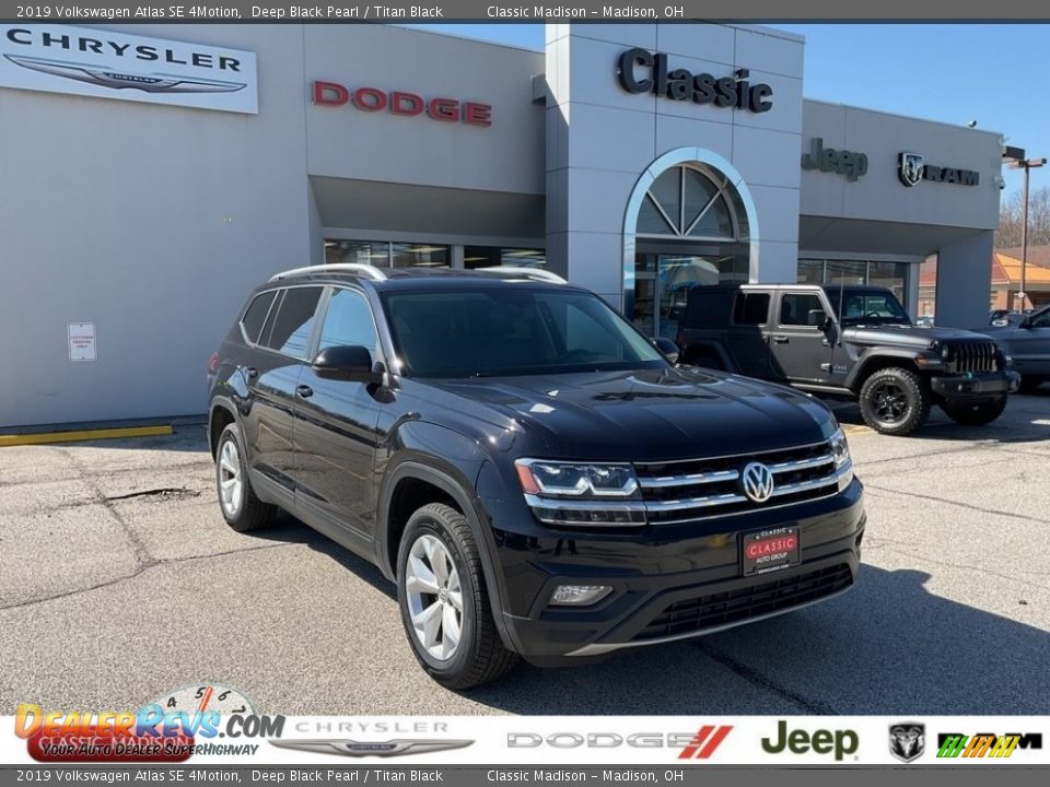 2019 Volkswagen Atlas SE 4Motion Deep Black Pearl / Titan Black Photo #1