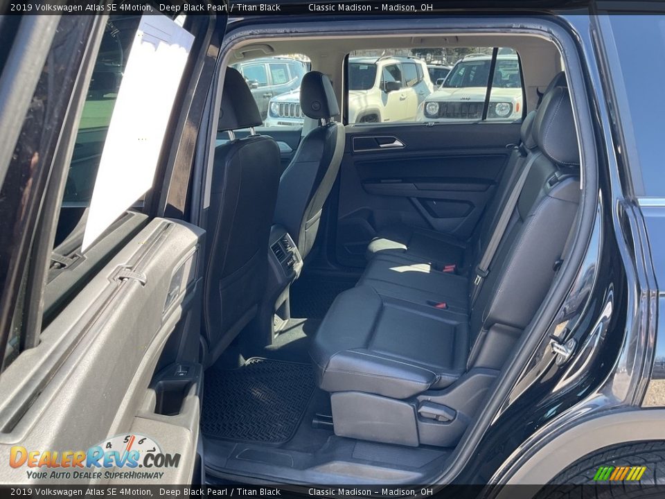 2019 Volkswagen Atlas SE 4Motion Deep Black Pearl / Titan Black Photo #3