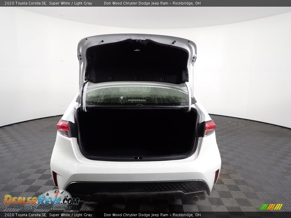 2020 Toyota Corolla SE Super White / Light Gray Photo #9