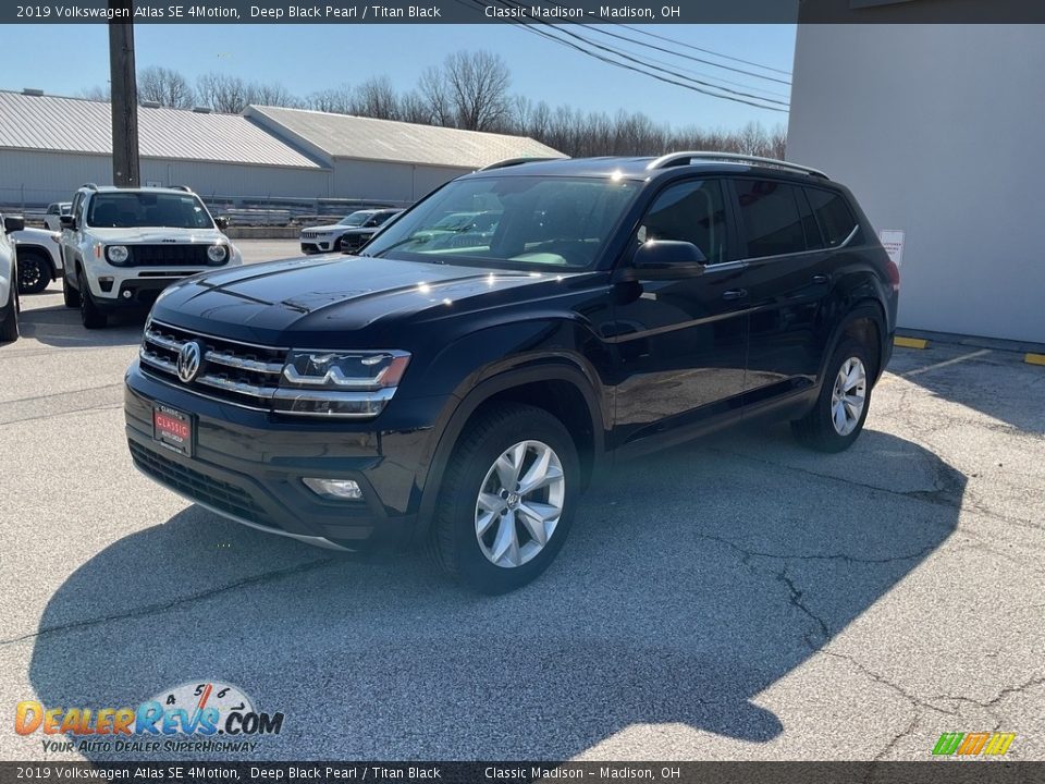 2019 Volkswagen Atlas SE 4Motion Deep Black Pearl / Titan Black Photo #7