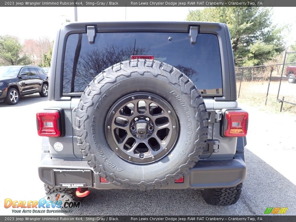 2023 Jeep Wrangler Unlimited Rubicon 4x4 Sting-Gray / Black Photo #4