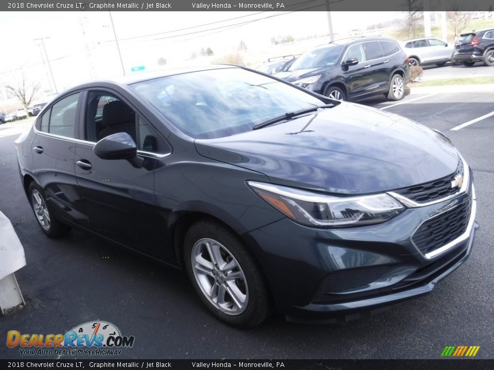 2018 Chevrolet Cruze LT Graphite Metallic / Jet Black Photo #5