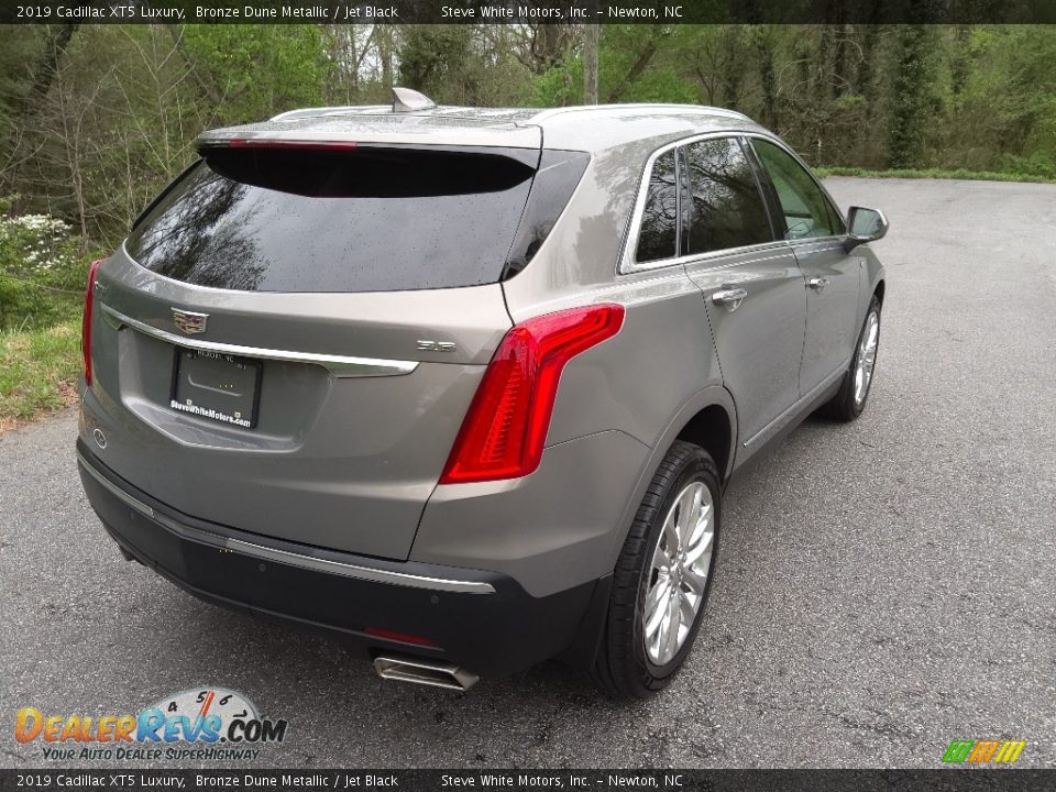 2019 Cadillac XT5 Luxury Bronze Dune Metallic / Jet Black Photo #7