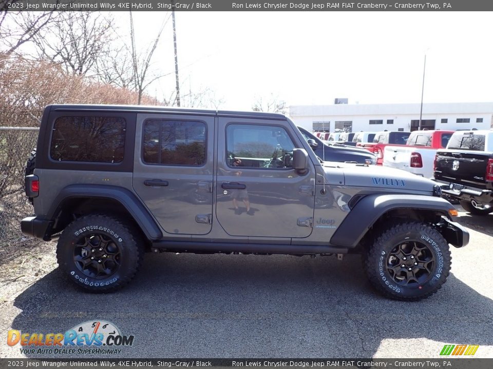 2023 Jeep Wrangler Unlimited Willys 4XE Hybrid Sting-Gray / Black Photo #5