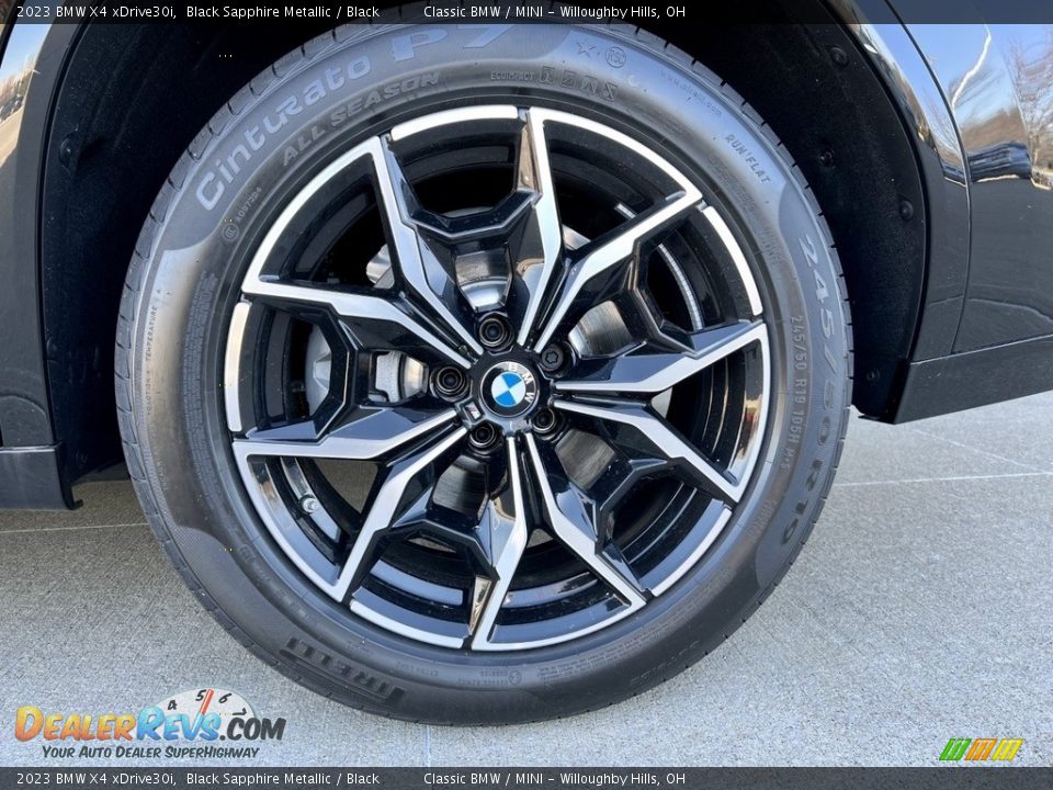 2023 BMW X4 xDrive30i Wheel Photo #2