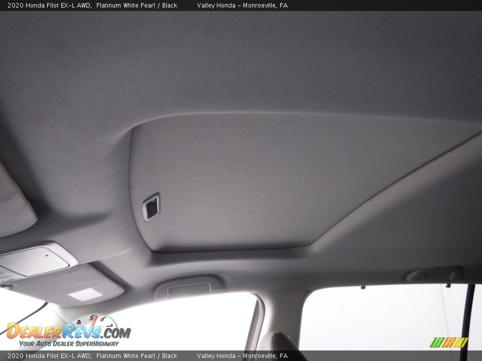 2020 Honda Pilot EX-L AWD Platinum White Pearl / Black Photo #11