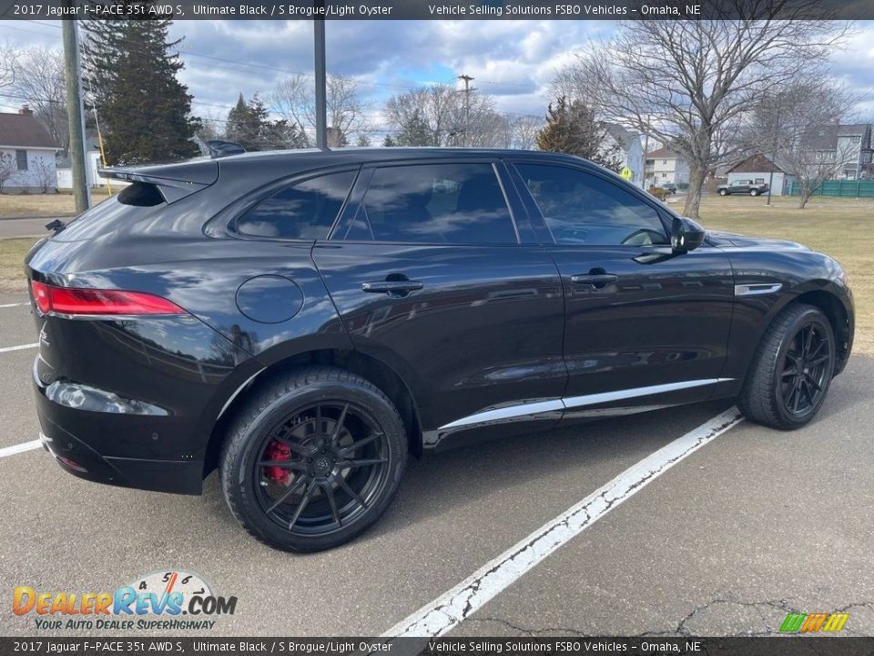 Ultimate Black 2017 Jaguar F-PACE 35t AWD S Photo #10