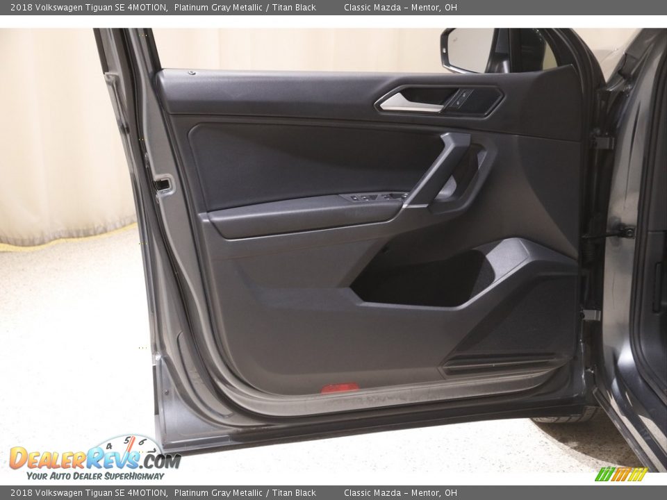 2018 Volkswagen Tiguan SE 4MOTION Platinum Gray Metallic / Titan Black Photo #4