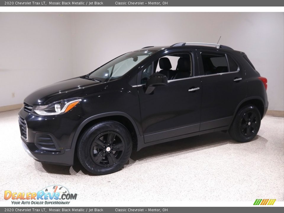 2020 Chevrolet Trax LT Mosaic Black Metallic / Jet Black Photo #3