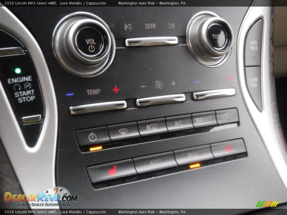 Controls of 2016 Lincoln MKX Select AWD Photo #6
