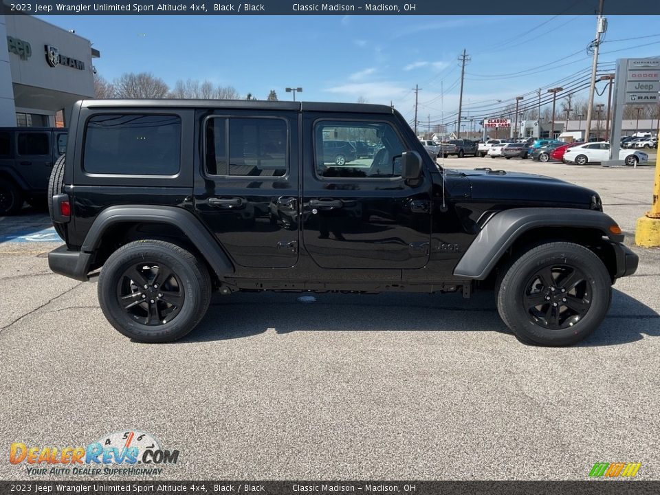 2023 Jeep Wrangler Unlimited Sport Altitude 4x4 Black / Black Photo #9