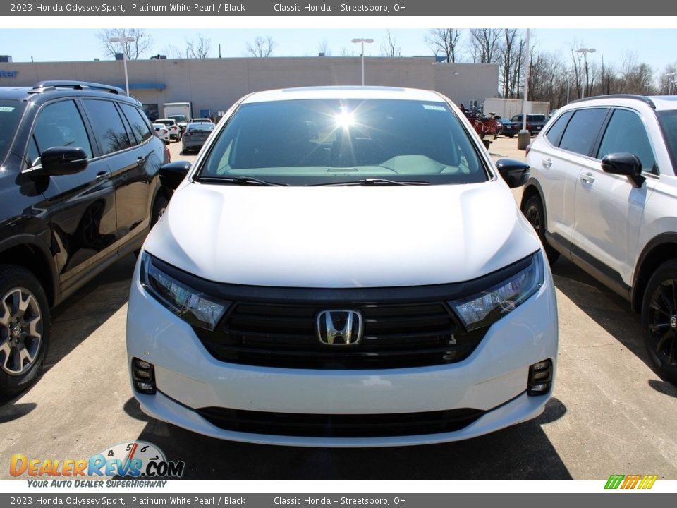 2023 Honda Odyssey Sport Platinum White Pearl / Black Photo #2