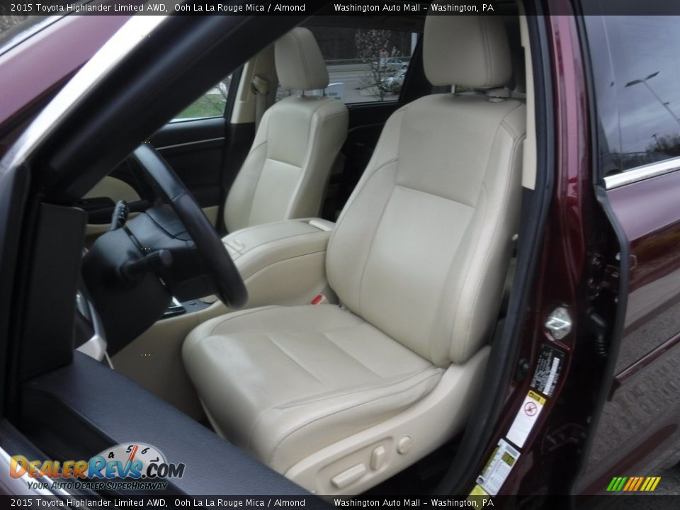 2015 Toyota Highlander Limited AWD Ooh La La Rouge Mica / Almond Photo #26