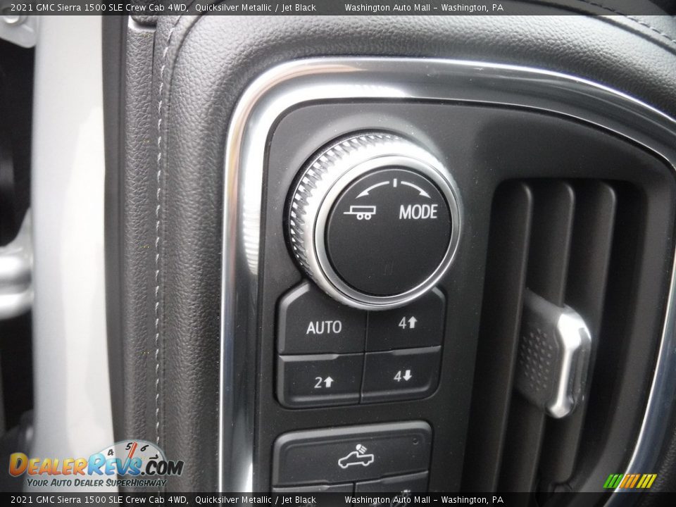 Controls of 2021 GMC Sierra 1500 SLE Crew Cab 4WD Photo #24