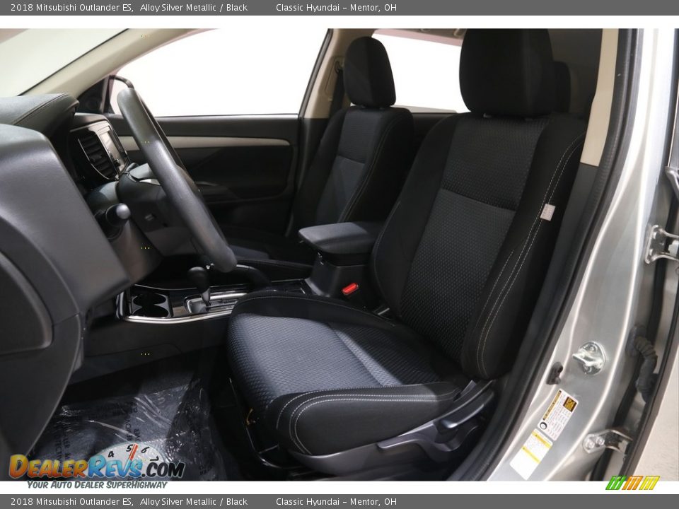 2018 Mitsubishi Outlander ES Alloy Silver Metallic / Black Photo #5