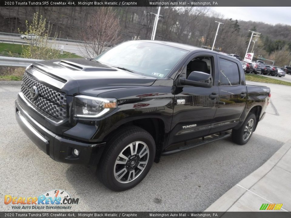 2020 Toyota Tundra SR5 CrewMax 4x4 Midnight Black Metallic / Graphite Photo #17