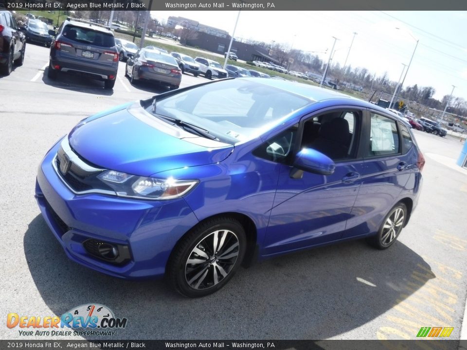Front 3/4 View of 2019 Honda Fit EX Photo #6