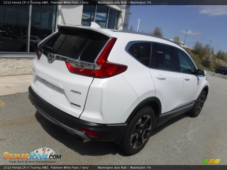 2019 Honda CR-V Touring AWD Platinum White Pearl / Ivory Photo #9