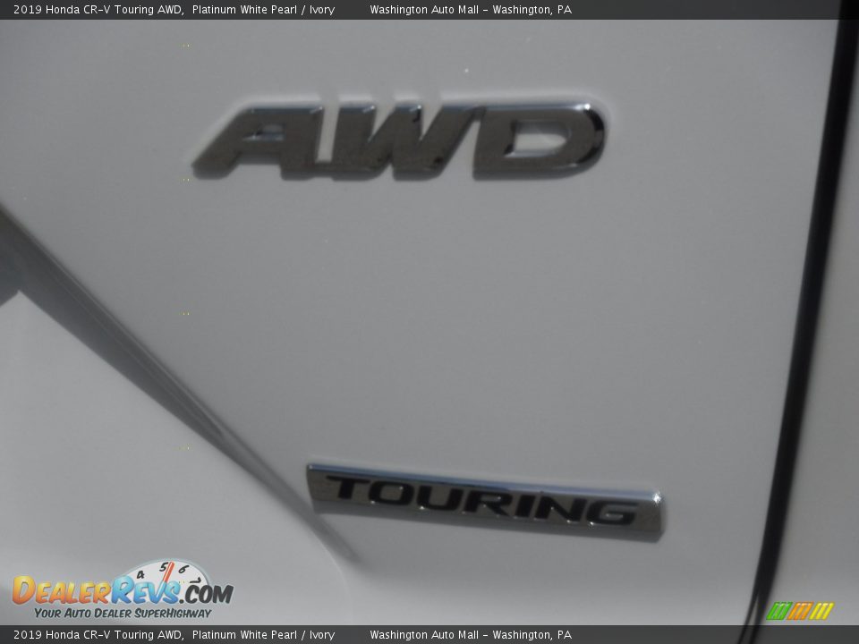 2019 Honda CR-V Touring AWD Platinum White Pearl / Ivory Photo #10