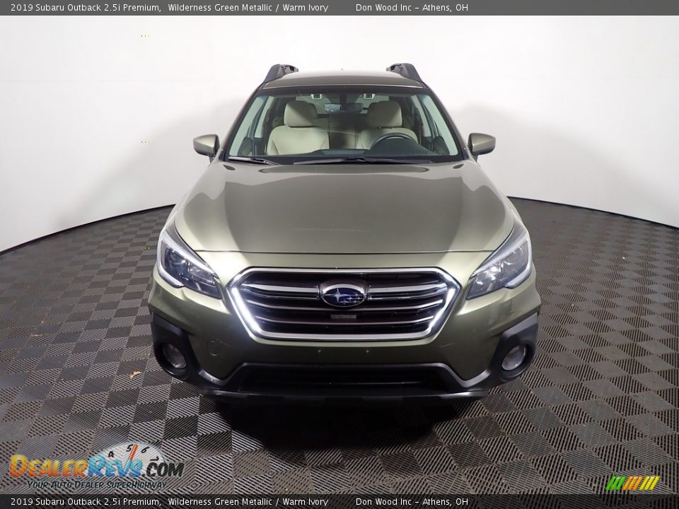 2019 Subaru Outback 2.5i Premium Wilderness Green Metallic / Warm Ivory Photo #4