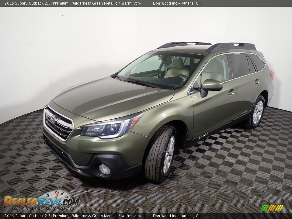 2019 Subaru Outback 2.5i Premium Wilderness Green Metallic / Warm Ivory Photo #8