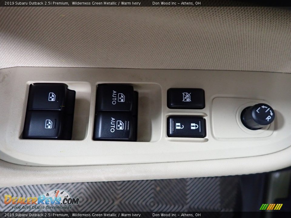 2019 Subaru Outback 2.5i Premium Wilderness Green Metallic / Warm Ivory Photo #17