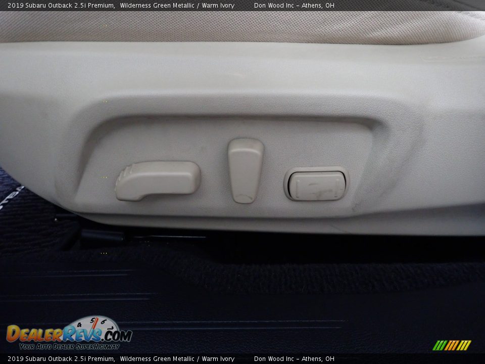 2019 Subaru Outback 2.5i Premium Wilderness Green Metallic / Warm Ivory Photo #19