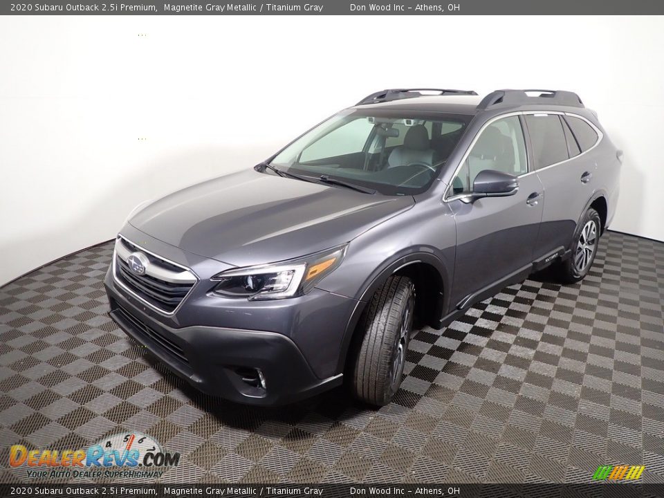 2020 Subaru Outback 2.5i Premium Magnetite Gray Metallic / Titanium Gray Photo #8