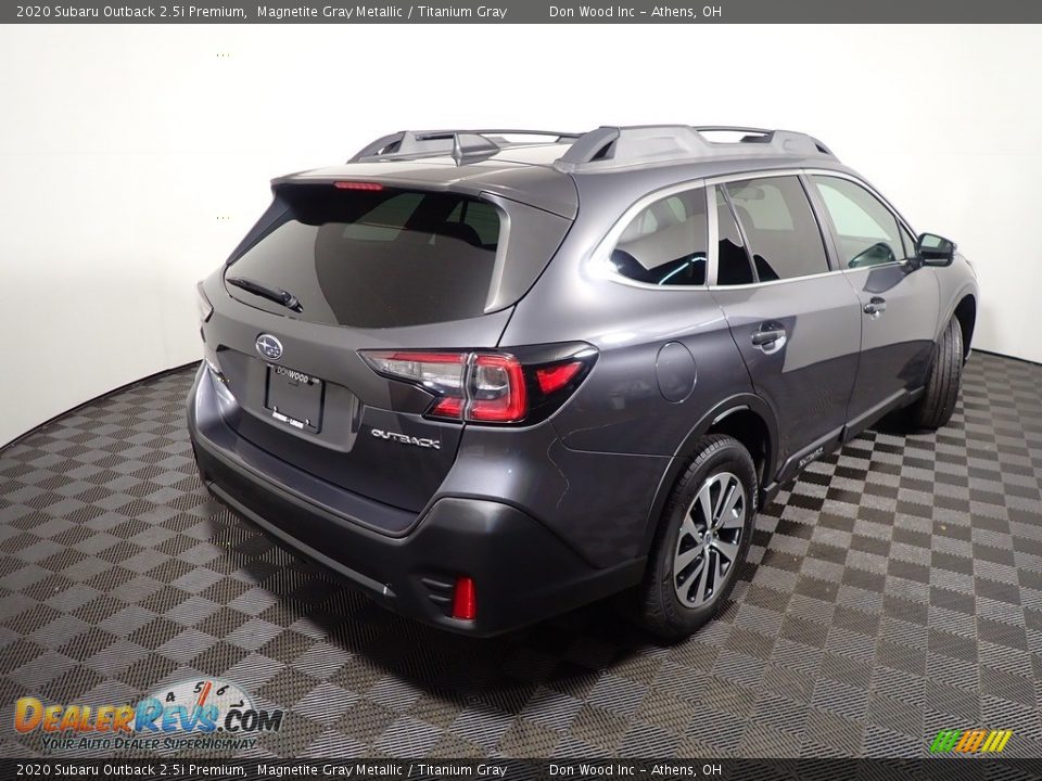 2020 Subaru Outback 2.5i Premium Magnetite Gray Metallic / Titanium Gray Photo #16