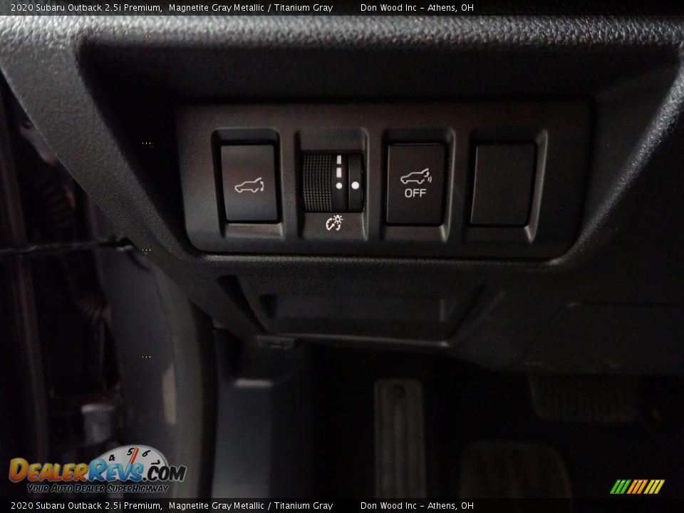 2020 Subaru Outback 2.5i Premium Magnetite Gray Metallic / Titanium Gray Photo #28