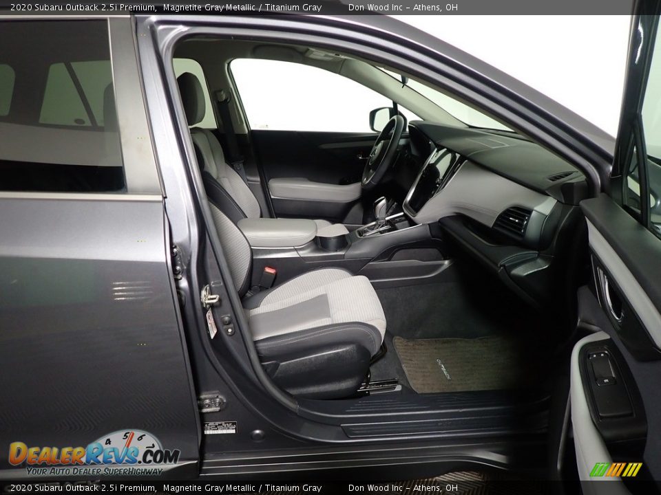 2020 Subaru Outback 2.5i Premium Magnetite Gray Metallic / Titanium Gray Photo #36