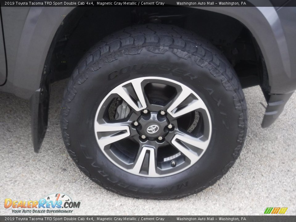 2019 Toyota Tacoma TRD Sport Double Cab 4x4 Magnetic Gray Metallic / Cement Gray Photo #11