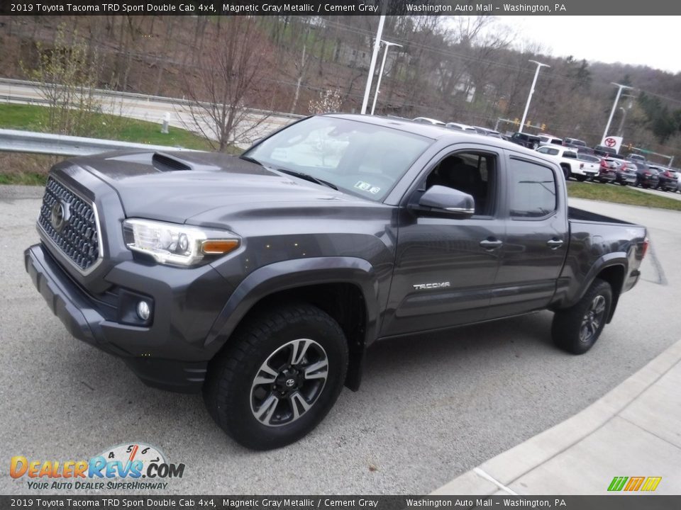 2019 Toyota Tacoma TRD Sport Double Cab 4x4 Magnetic Gray Metallic / Cement Gray Photo #14