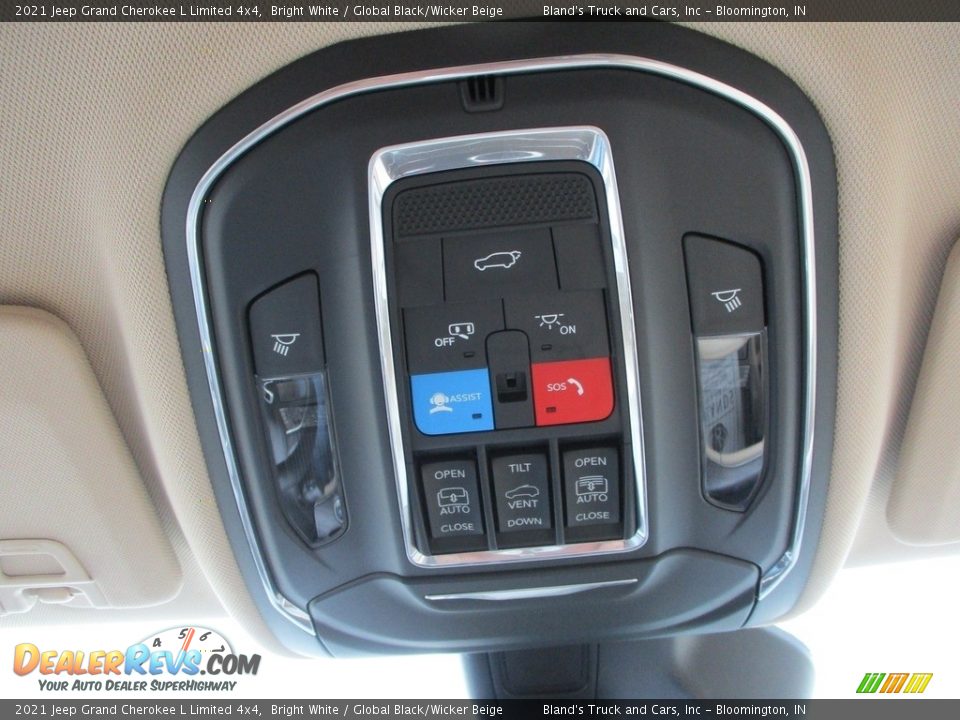 Controls of 2021 Jeep Grand Cherokee L Limited 4x4 Photo #17