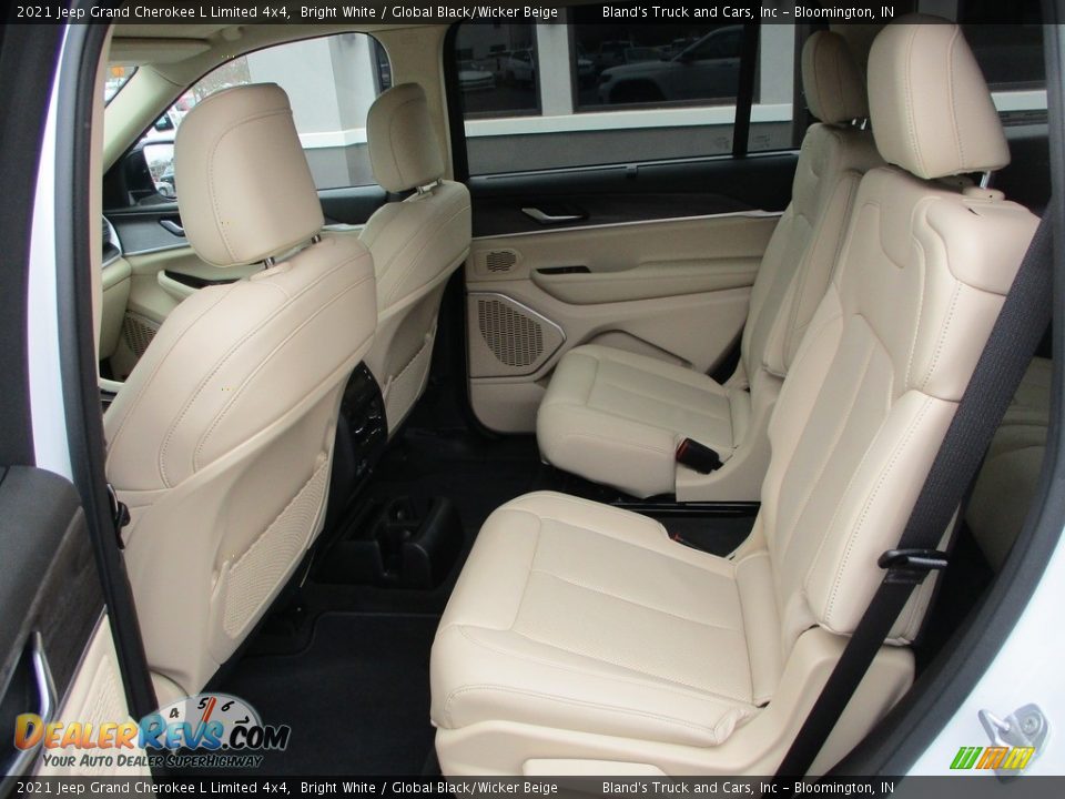 Rear Seat of 2021 Jeep Grand Cherokee L Limited 4x4 Photo #23