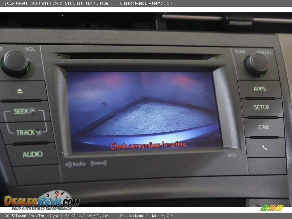 2015 Toyota Prius Three Hybrid Sea Glass Pearl / Bisque Photo #13