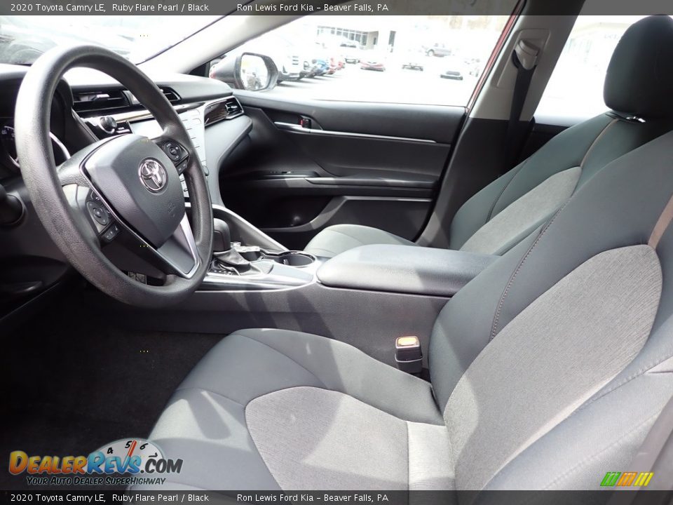 2020 Toyota Camry LE Ruby Flare Pearl / Black Photo #14
